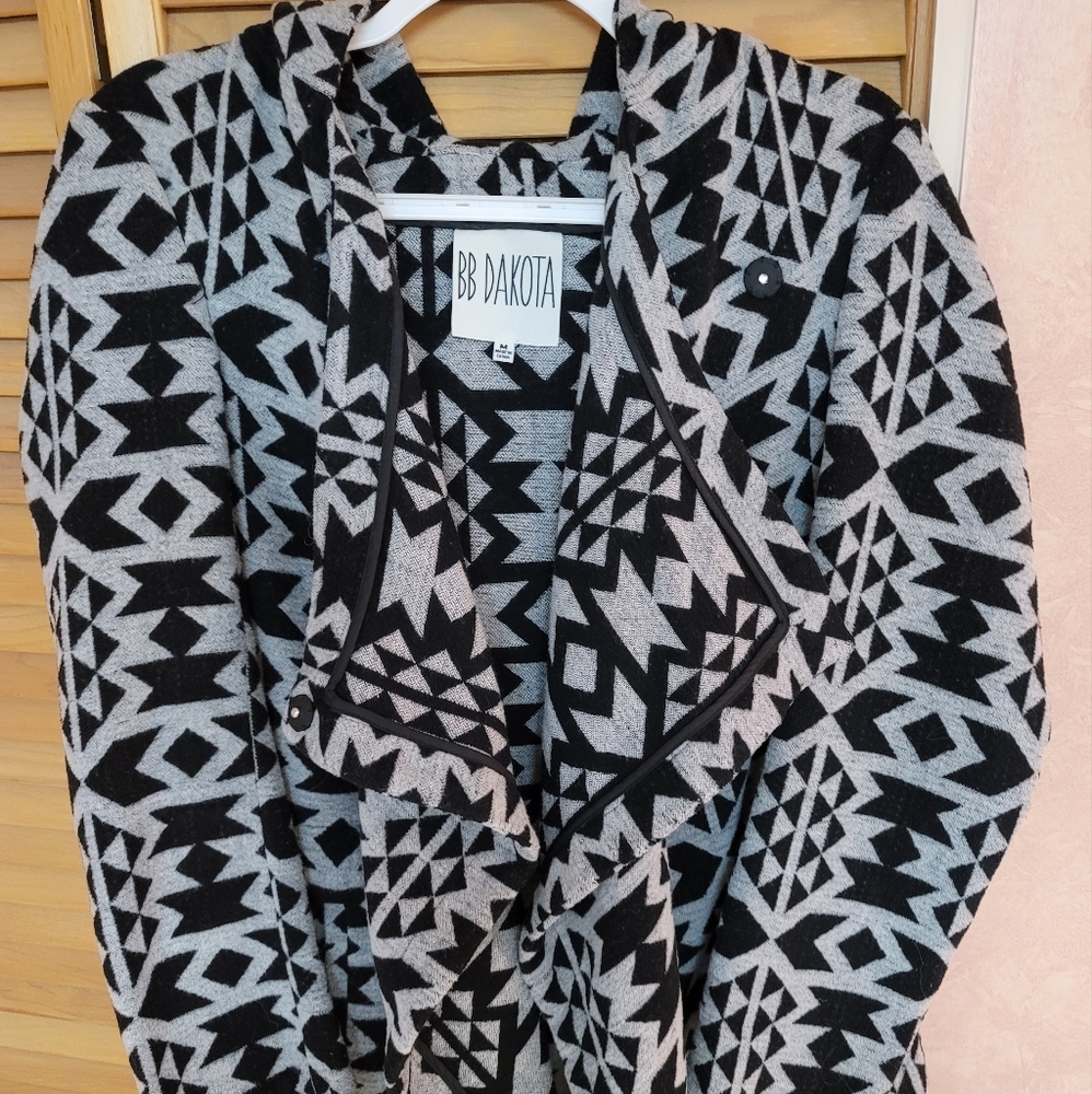BB Dakota Sweater Jacket